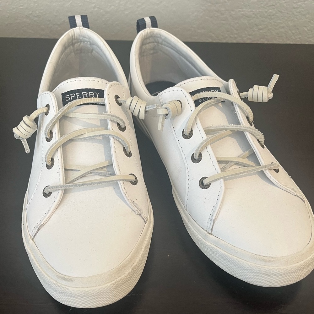 White leather sperry shoes